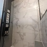 Апартаменты Sunny & Quiet On Courtyard 1br *