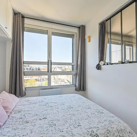 アパート Sunny & Quiet On Courtyard 1br