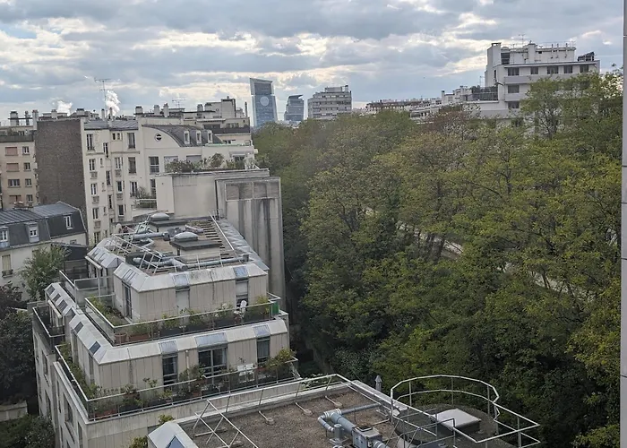 Apartment Sunny & Quiet On Courtyard 1br Paris